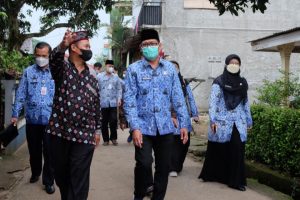 Wakil Wali Kota Depok Tinjau Lokasi P2WKSS di Kelurahan Cinangka  