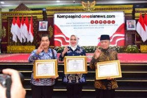 Bupati Musi Rawas, Hj. Ratna Machmud Borong Penghargaan 3 (Tiga)  Sekaligus saat  Rapat Sosialisasi Koordinasi Program Pemberantasan Korupsi Terintegrasi