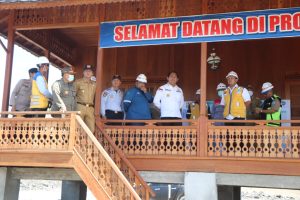 BUPATI POPO ALI INGIN PEMBANGUNAN JALAN BENDUNGAN TIGA DIHAJI UTAMAKAN KUALITAS