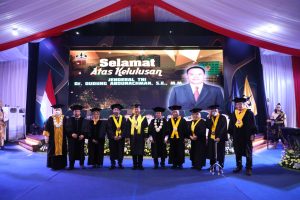 Jenderal Dudung Resmi Sandang Gelar Doktor Secara Cum Laude