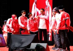 Relawan Muda Tim 7, Satu Sikap 2024 Bersama Jokowi