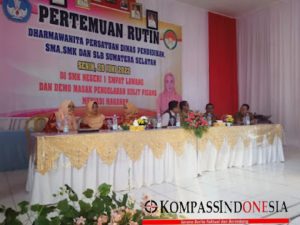 Gubernur Sumsel Hadiri Sidang Paripurna Istimewa DPRD Kab. Musi Rawas Utara didampingi Ketua PKK Sumsel Hj. Febrita Lustia Herman Deru