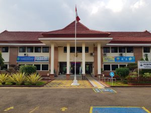 Pengadilan Negeri Banjarnegera melalui salah satu Hakim Anak yakni Arief Wibowo, memfasilitasi jalannya proses diversi terhadap Anak yang berkonflik dengan hukum