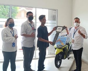 Wom Finance Cabang Bandar Lampung Memberikan Apresiasi Kepada Konsumen Setianya Melalui Program Undian Berhadiah Wombastis