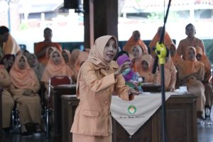 DWP Setda dan Kecamatan Rakit Juarai Lomba Paduan Suara