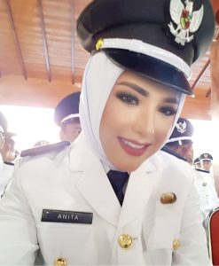 Sosok Kades Cantik Bisa Membangun Kantor Baru Tanpa Pakai Angaran Dana Desa .