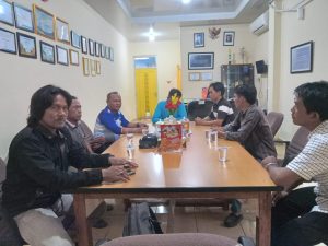 Masyarakat Dusun Empat Desa Bandar Usul Kan Pemasangan Tiang Dan Kabel Listrik