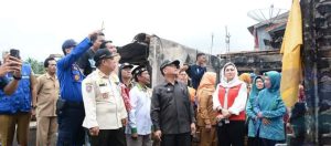Pemkab OKU Selatan Salurkan Bantuan Kepada Korban Kebakaran Di Kelurahan Pasar Muaradua