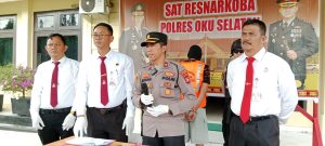 Kasat Narkoba Polres OKU Selatan Tangkap Bandar Narkoba Di Desa Gunung Megang Kecamatan Kisam Tinggi
