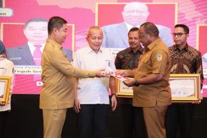 Wamendagri : Keberhasilan Pembangunan Nasional Tidak Lepas dari Peran Daerah