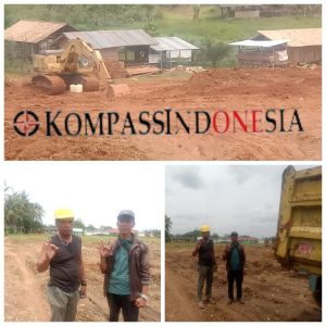 Lapangan Sepak Bola Desa Dwijaya hampir rampung dikerjakan, dengan kerja keras Kepala Desa