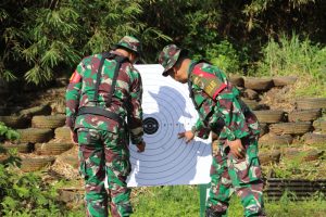 Kodim 0504/JS Gelar Latihan Menembak Senjata Ringan
