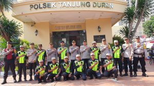Kapolsek Tanjung duren Pimpin Apel Pagi Kesiapan Polisi RW SE Kec.Gropet