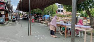 Pasar Ramadhan Yang Berada Di Jalan Taman Alun-Alun Pasar Muaradua Kini Terpantau Sepi