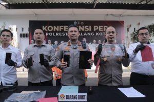 Polresta Malang Kota Berhasil Ungkap Penipuan Ticket Konser Coldplay, Tiga Tersangka Diamankan