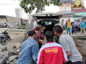 Sat Menyelami Pancingnya Tersangkut Di Sungai Selabung Kuala Seorang Warga Tenggelam