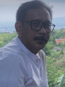 H. Heru Cipto Nugroho.S.Sos Dari Pengalaman Sejarah Pilpres Partai Golkar Selalu Ikut Pilpres Bukan Pendukung