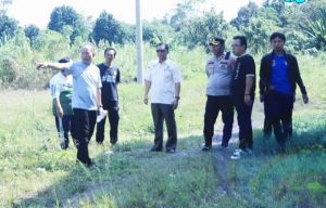 Persiapkan Piala Bupati CUP II Sepak Bola Tahun 2023, Asusten I Tinjau Langsung Stadion Buay rawan