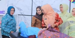 Kerjasama Pemkap dan Kejari Oku Selatan Sukseskan Gelar Baksos Oprasi KB MOW Dalam Rangka Hari Bhakti HUT Adhyaksa Darma Kartini
