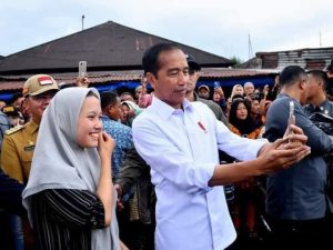 Presiden Joko Widodo Tinjau Pasar Kepahiang Bengkulu