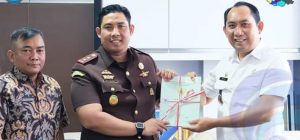Penyerahan Aset Pemda,Bupati Oku Selatan Sambut Hangat Kunjungan Kejari Oku Selatan
