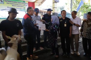 Resmikan Girikerto Menjadi Desa Close Loop Kambing Perah Bupati Berharap Dapat Meningkatkan Produktivitas Peternak.