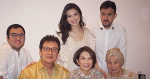 Dr.H.Rahmat Shah Di Kenal Muslim Paling Dermawan dari Penjuru Dunia Bantu Infaq Material Perbaikan Center Pengobatan Gratis Untuk Warga Miskin