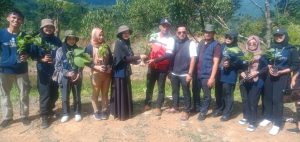 Program KKN, IPB University Fakultas Pertanian Lakukan Penanaman 1000 Pohon di Destinasi Wisata Lembur Anyar