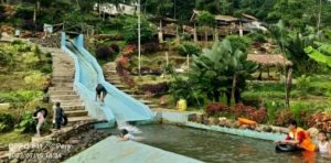 Wisata Alam Lembur Anyar, Mempunyai Banyak Villa dan Fasilitas dengan Harga Tiket Terjangkau