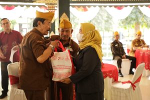 Sambut Hut RI Ke 78 Pemkab Sleman, Berikan Bantuan Untuk Veteran, RTLH Dan Beasiswa.
