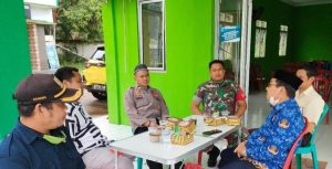 Jalin Keakraban dan Kedekatan Babinsa Koramil 0621-23/PP Komsos dengan Warga Binaan