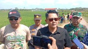 Hadir Diacara Ngaran Kite Festival 2023 Wakil Bupati Sleman, Ajak Anak Muda Turun Kesawah Menerbangkan Layang – layang Guna Merawat Tradisi Kita.