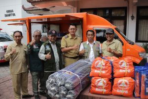 Pemkab Sleman, Terima Bantuan Penanganan Darurat Gunung Merapi Dari Dari BNPB Pusat.