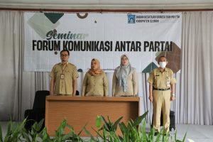 Bupati Sleman, Menghadiri Seminar Forkom Antar Partai Politik Dorong Sinergi Dalam Pemberdayaan Ekonomi Kerakyatan.