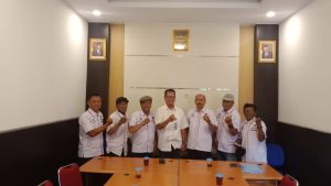 Pengurus DPD IWO-I Kabupaten Sleman, Serahkan Dokumen Kelengkapan Registrasi Ke Kesbangpol Sleman.