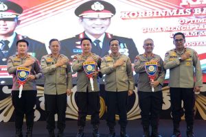 Dirbinmas Polda DIY, Menerima Penghargaan Dari Kakorbinmas Baharkam Polri.