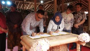 Upaya Pemberdayaan Masyarakat, Bupati Sleman Tandatangani Kerjasama Pengembangan UMKM Bersama Pertamina Foundation.