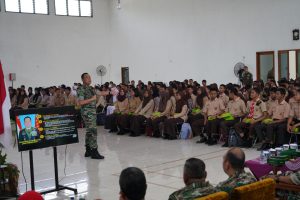 Danrem 072 Pamungkas, Beri Pengarahan Kepada Anggota Paskibraka Wilayah DIY.