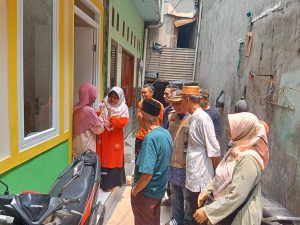 Anggota DPRD DKI Jakarta Fraksi PKS Hj Sholikhah S.Sos.I Gelar Bazar Murah dan Pelayanan Kesehatan dengan Tema”Bersama Kita Bahagia”