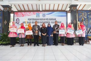 Berikan Penghargaan Kepada Guru PAUD Bupati Sleman, Dorong Ibu PAUD Wujutkan Pendidikan Berkualitas.