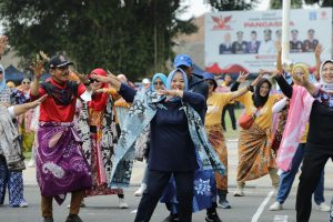 Buka Gebyar Batik Sleman, Bupati Kustini Sri Purnomo ini Sarana Yang Bagus Untuk Melestarikan Bati Sleman.