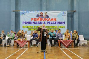 Dukung Pelatihan dan Pembinaan Kelompok Olahraga Masyarakat, Bupati Kustini Sri Purnomo Hidup Sehat Salah Satunya Berolahraga.