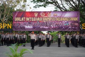 Buka Diklat Integrasi Kampus Kebangsaan, TNI dan Polri Waka Polda DIY Untuk Perkuat Sinergitas dan Soliditas