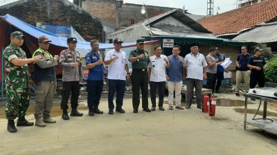 Danramil 07/KB Mayor Kav Dwi Joko Purnomo Hadiri Giat Gladi Penanggulangan Kebakaran dan Penyelamatan Pada Bangunan Serta Kawasan Pemukiman