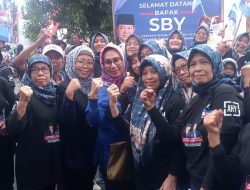 Ribuan Simpatisan dan Kader Srikandi Demokrat, Memadati Lapangan Kridosono