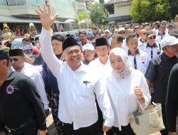 Ribuan Masyarakat Sleman, dan Puluhan Paguyuban Mengiringi Harda Kiswaya Pulang Kerumahnya.