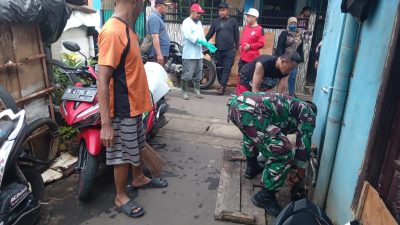 Menjaga Kebersihan Lingkungan, dan Antisipasi Banjir, Babinsa Koramil 05/KJ Bersama Tiga Pilar Gelar Karya Bakti