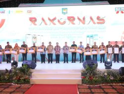 Capai Aktivasi IKD Tertinggi, 13 Disdukcapil Sabet Penghargaan Dukcapil Prima Award