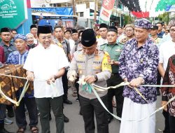 Buka Pasar Sore Kampung Ramadhan Jogokaryan, Kapolda DIY ini Merupakan Suatu Kehormatan Bagi Saya