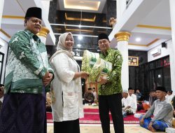 Bupati dan Forkopimda Sleman, Laksanakan Safari Tarawih di Masjid Shirathal Mustaqiem